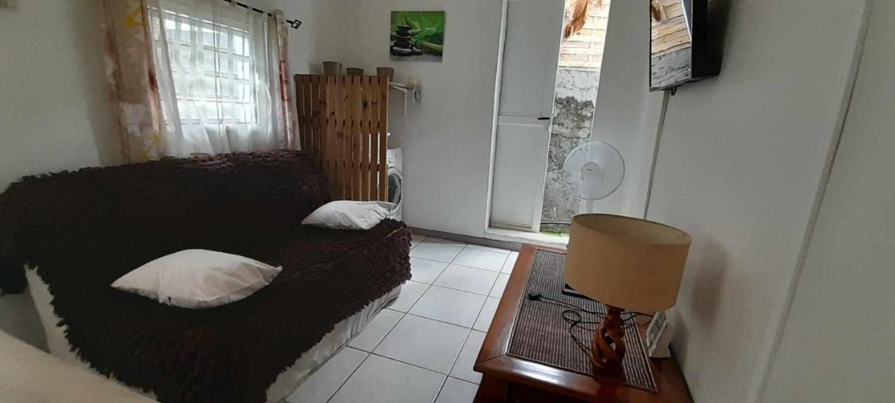 شقة Meuble Zen & Cie Saint-Paul المظهر الخارجي الصورة